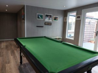 Garden games room