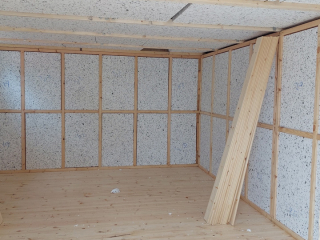 Insulated garden room
