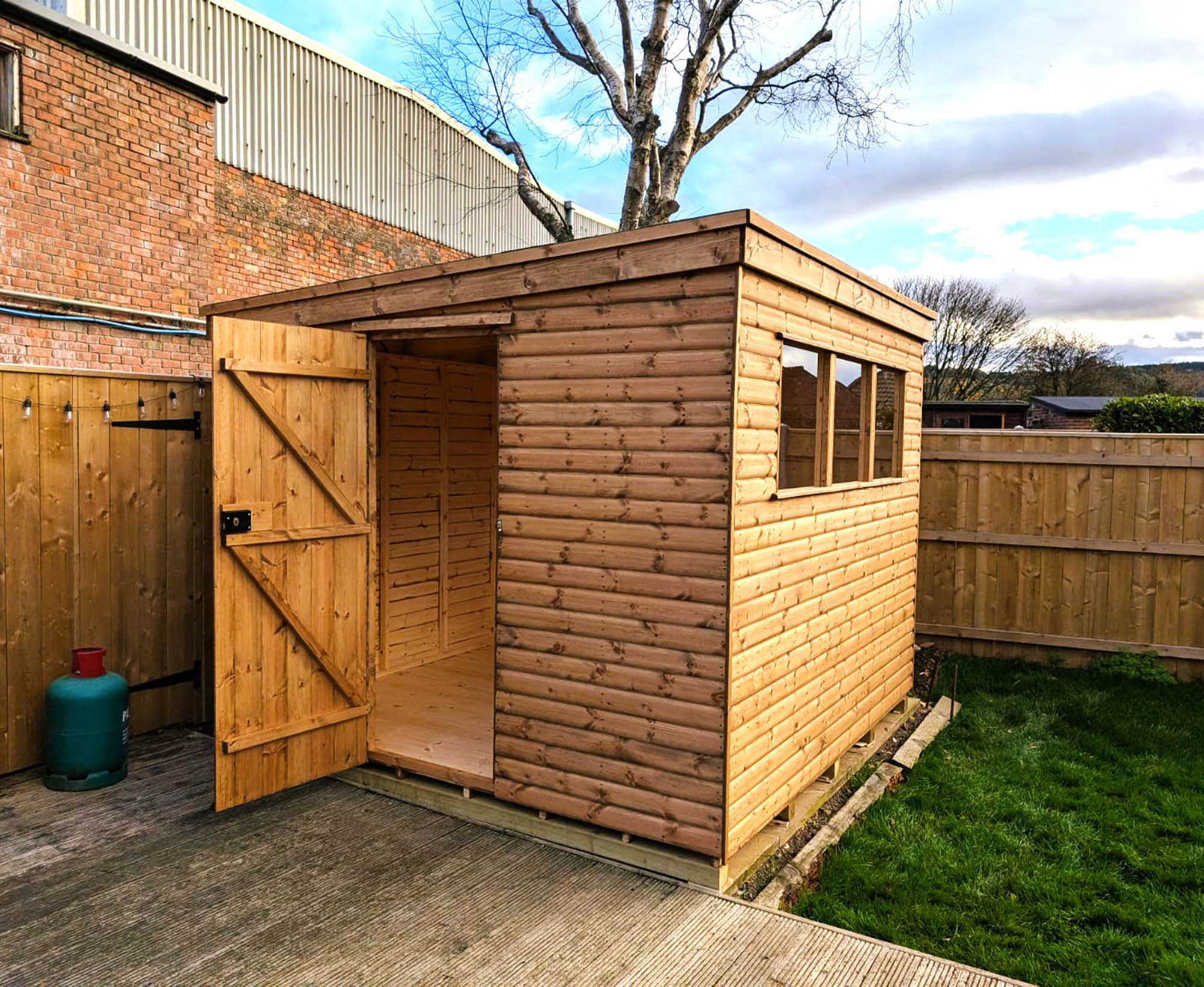 storage shed Teesside
