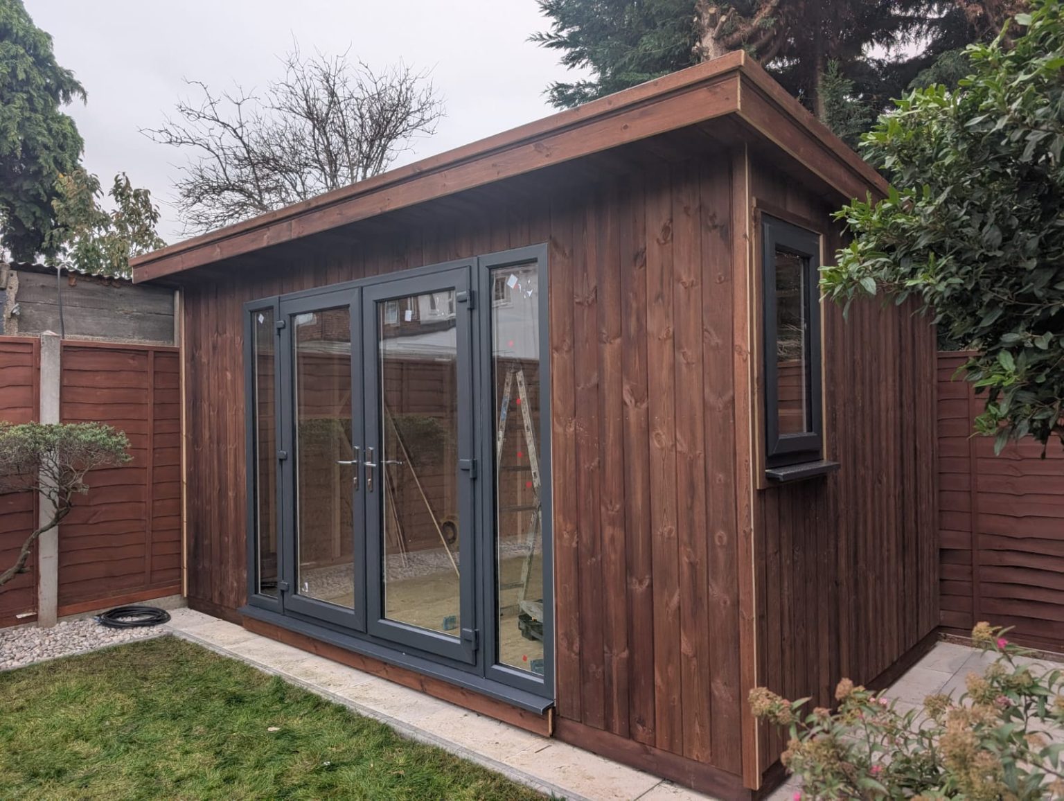 Brown garden room