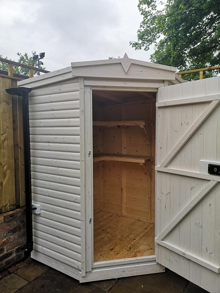 Shed with guttering